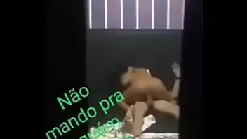 Mc hariel flagra prima da mc anitta dando pra 2 (taco o caralho) 