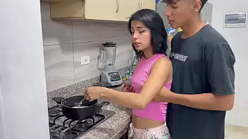 Gabriela Della no sexo anal