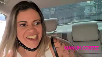 dando pro uber https://bit.ly/3gEgr6u Uma mulher super linda que corre por Tóquio e ganha descontroladamente! Uma linda mulher que ganh 