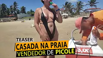 famosas brasileiras pagando peitinho Flagras 