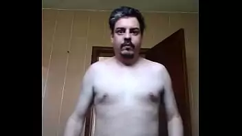 homem mostrando pênis Amador 