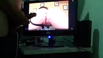 homem tocando pornoheta Videos de Sexo 