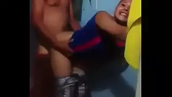 sexo no bar Amadoras 