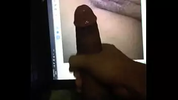 xvideos safadas hot Contratei essa empregada para ajudar na borracharia, olha que bunda gostosa essa safada tem 